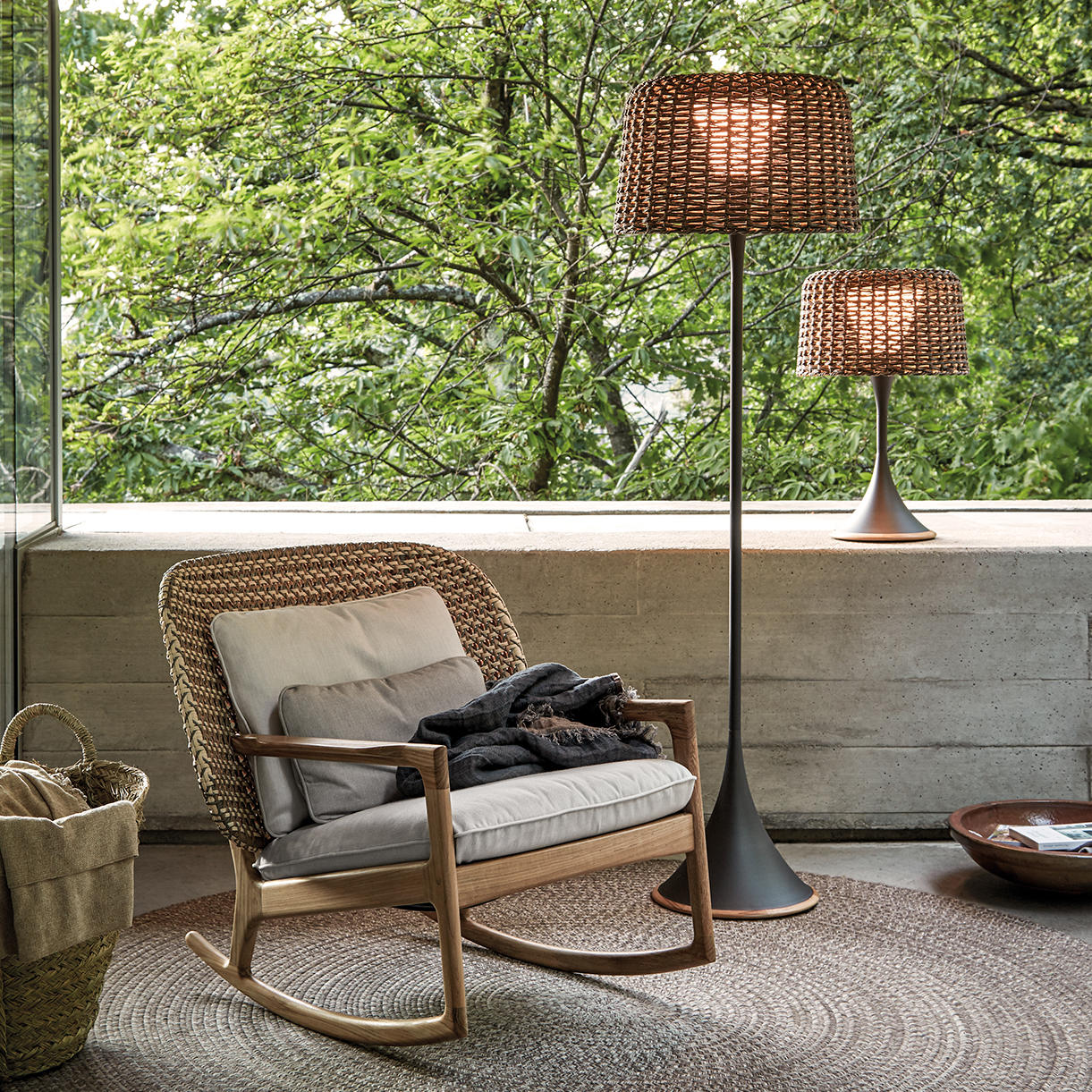 Ambient Mesh Floor Lamp - Image 2