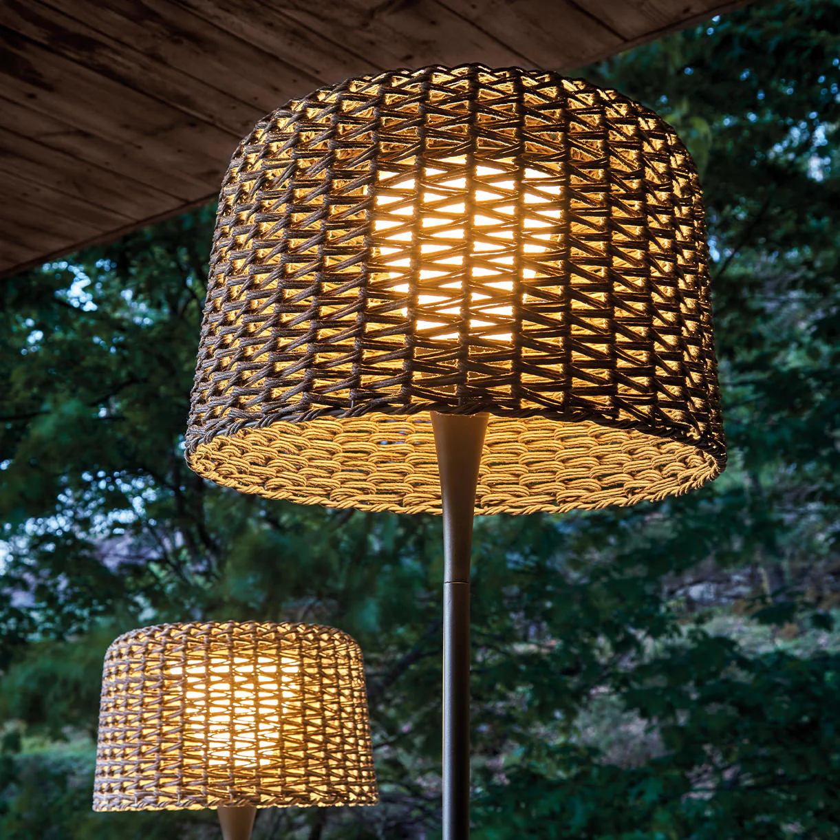 Ambient Mesh Floor Lamp - Image 5
