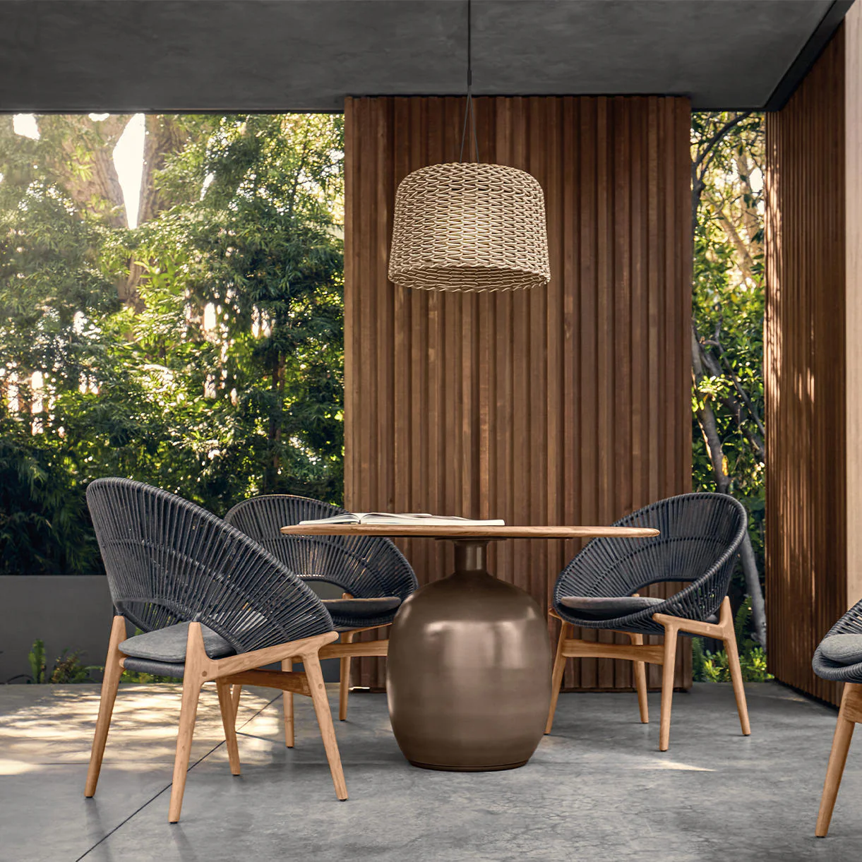 Ambient Mesh Pendant Lamp - Image 3