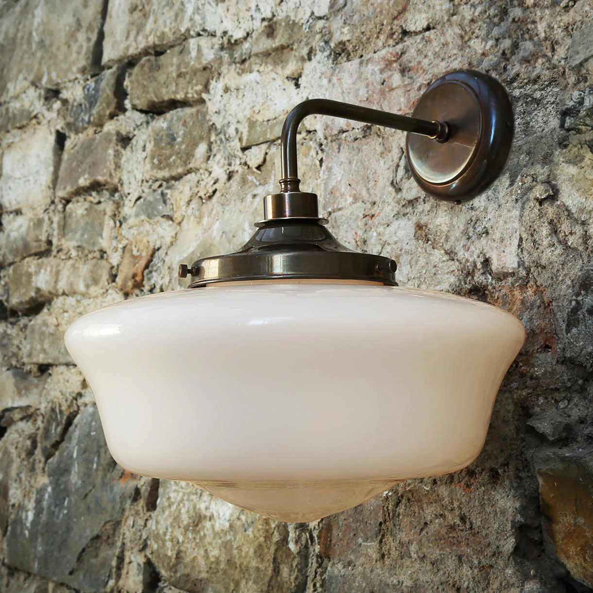Anath Outdoor Wall Light - Image 3