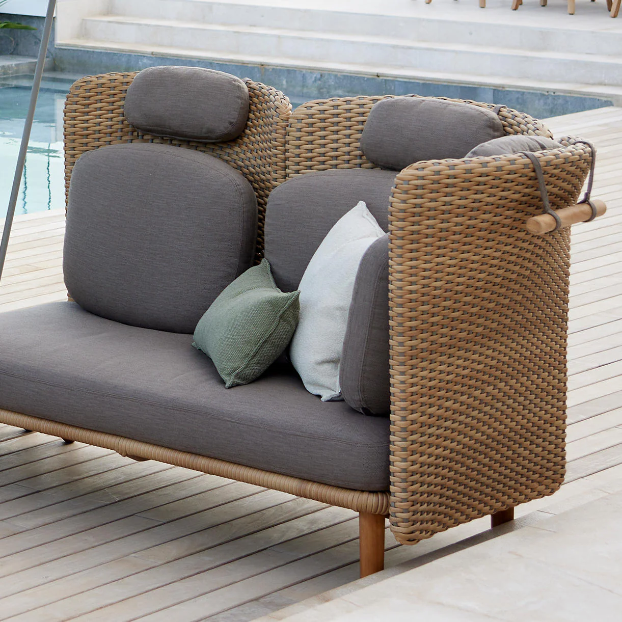 Arch Additional Neck Cushion - Image 4