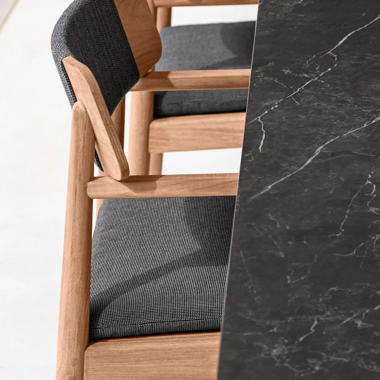 Archi Outdoor Dining Chair - Image 3