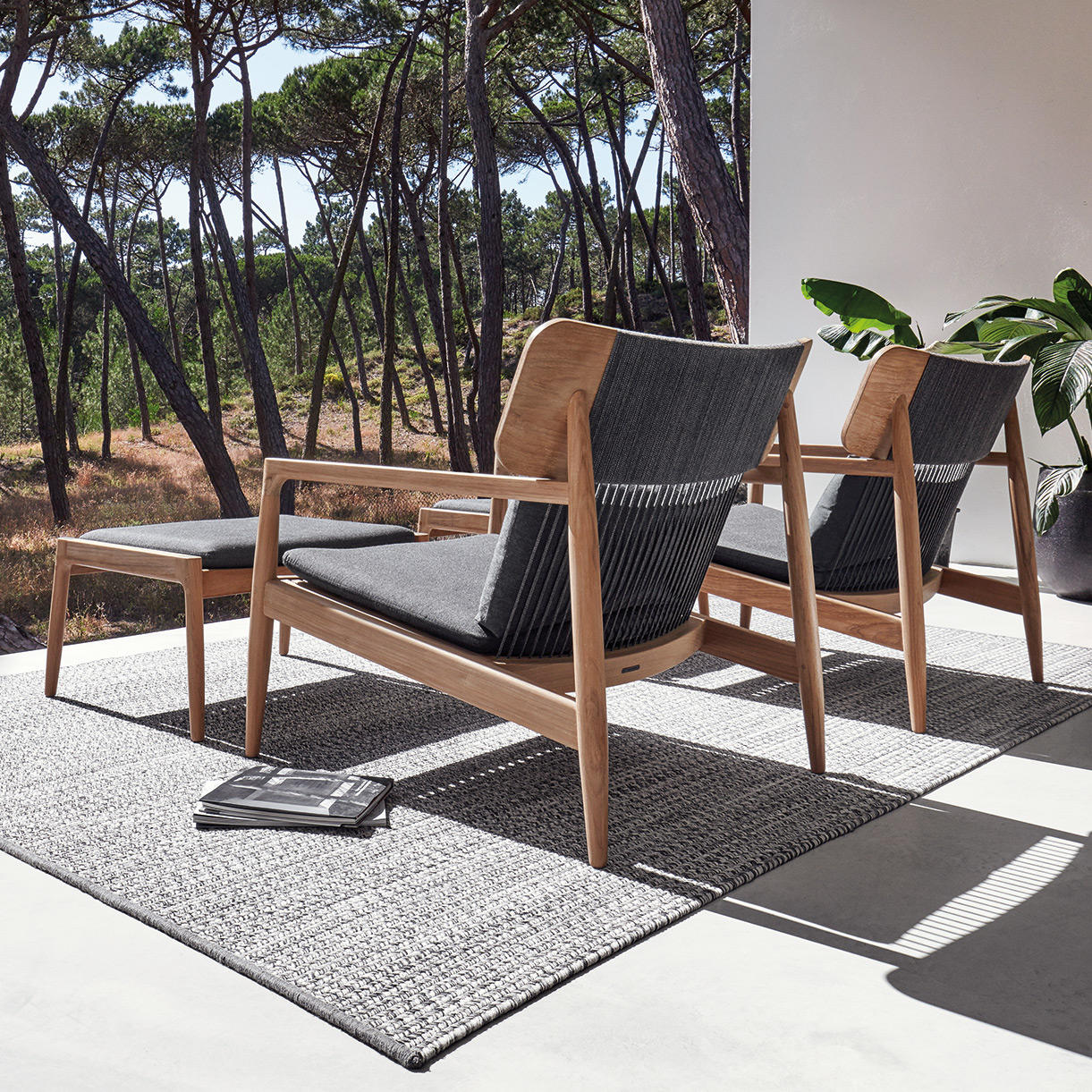 Archi Lounge Chair - Image 2