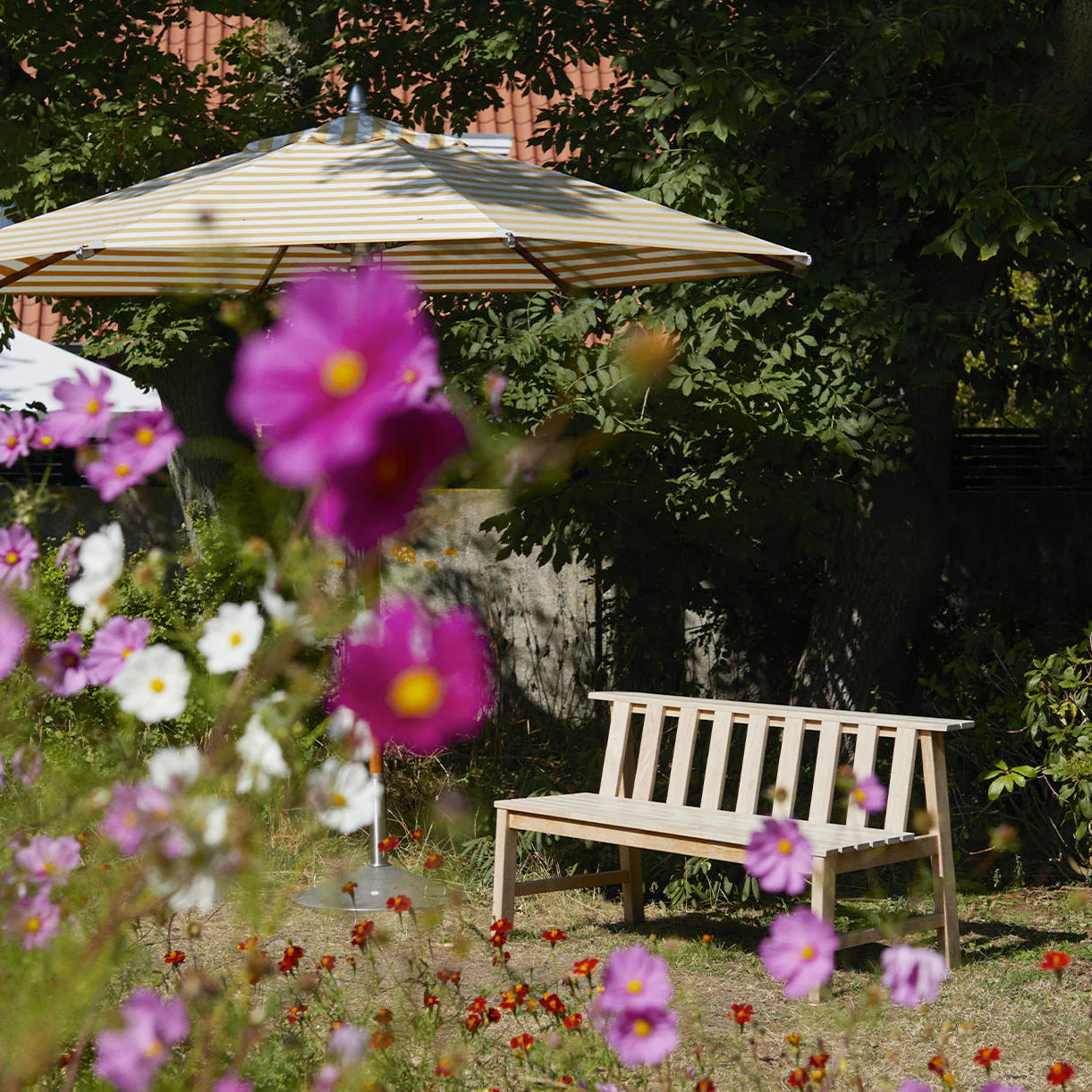 Atlantis Round Parasol - Image 5