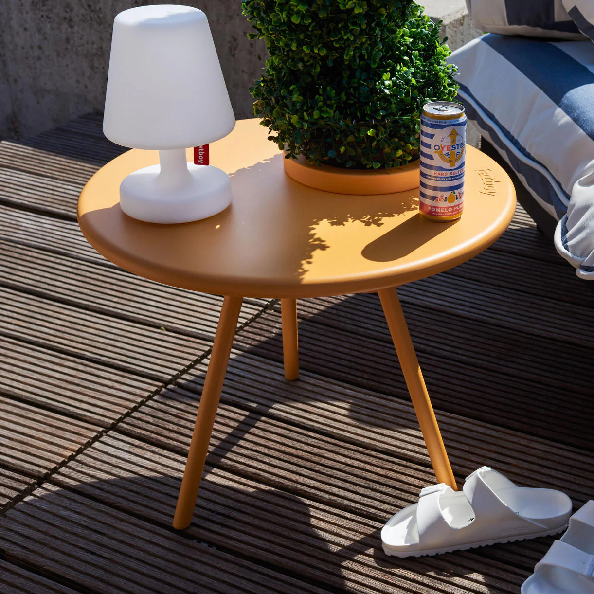 Bakkes Side Table with Built-in Planter - Image 3