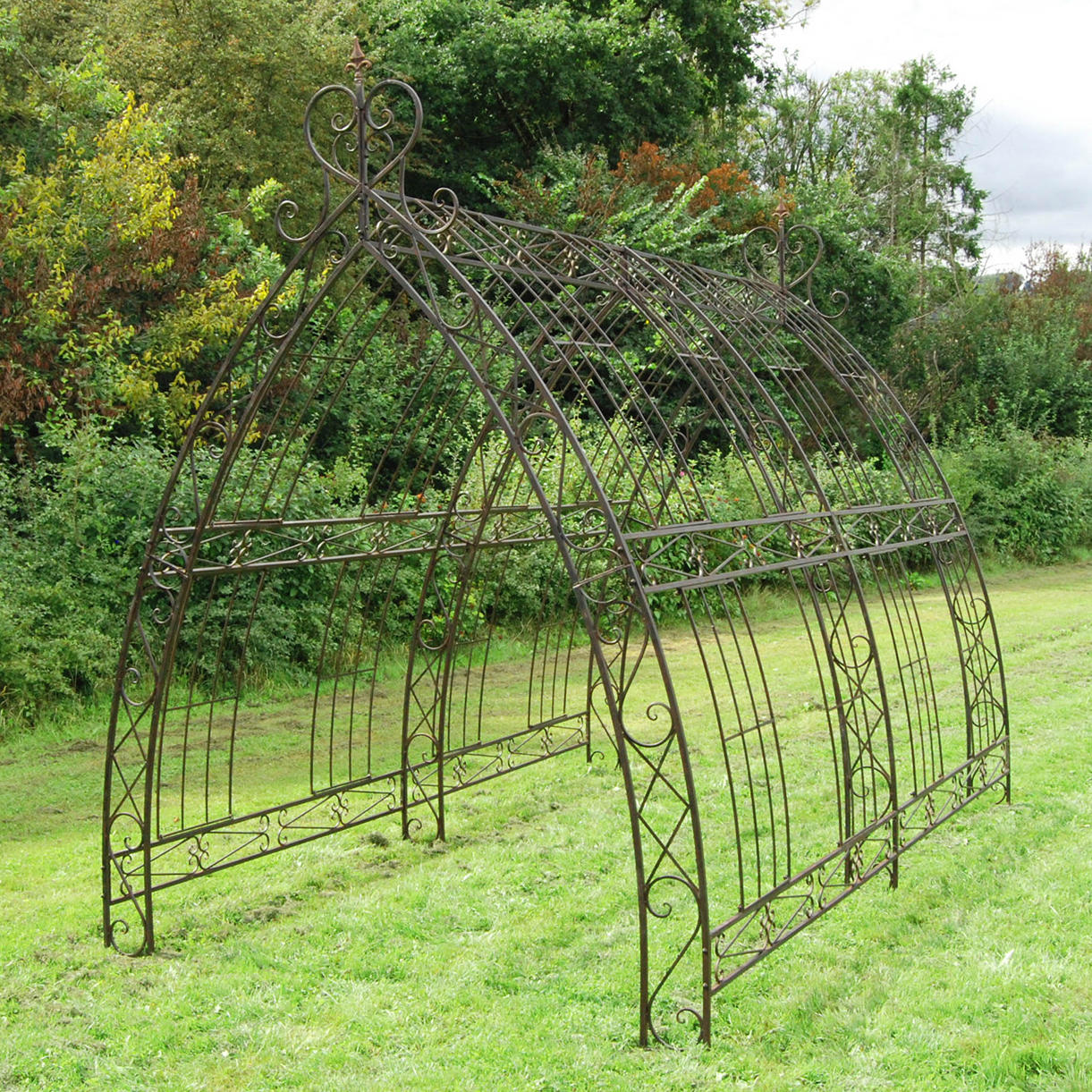 Baroque Extended Rose Arch