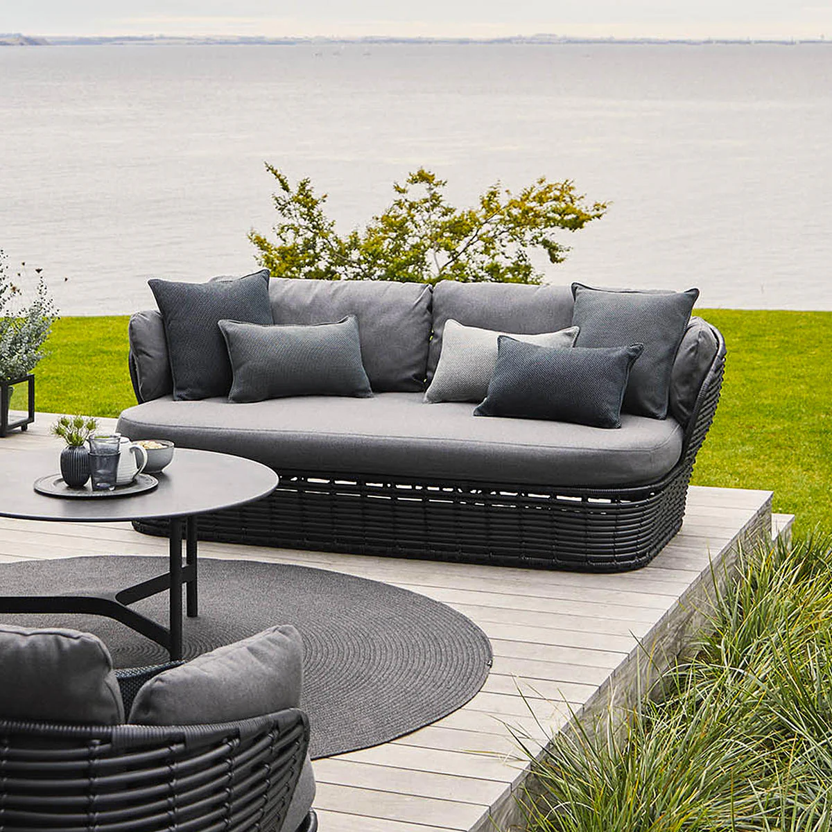 Basket Garden Sofa - Image 2