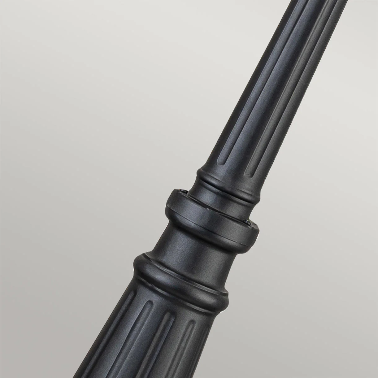 Bayview Outdoor Lamp Post - Image 4