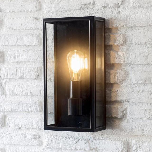 Belgrave Outdoor Flush Carriage Lanterns