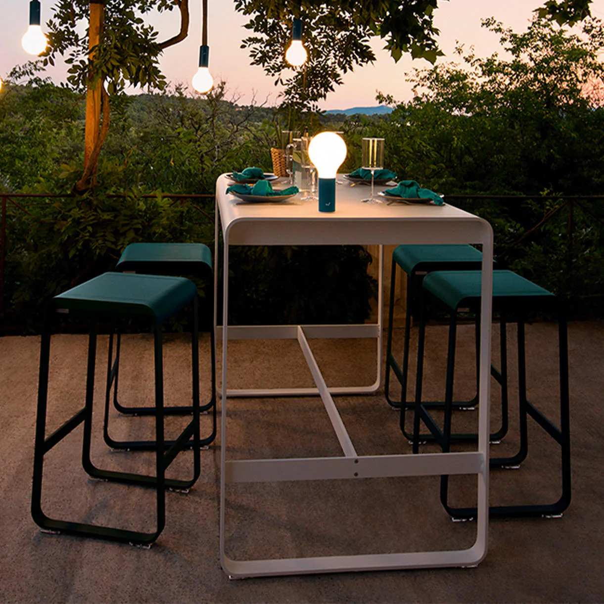 Bellevie High 140 x 80cm Bar Table
