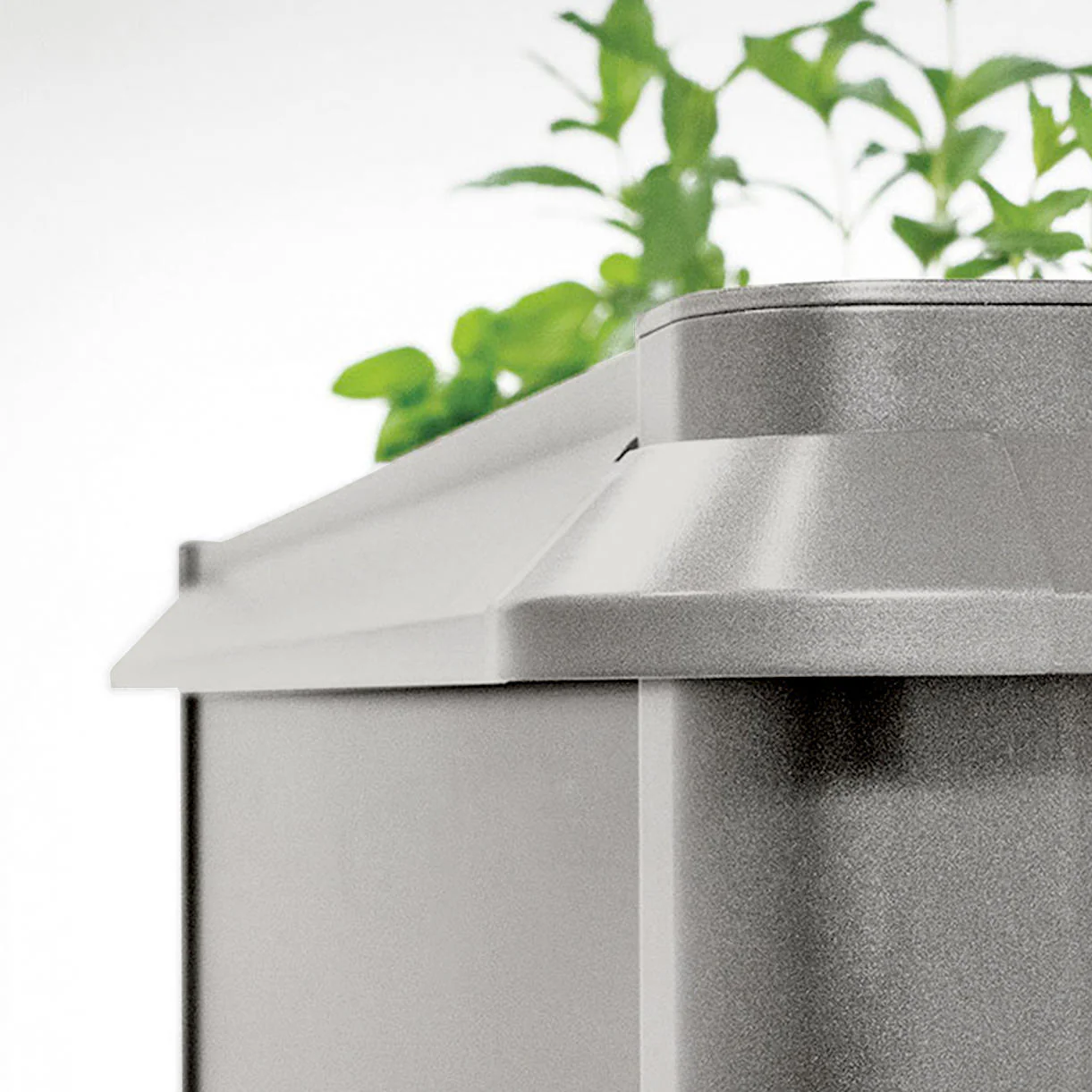 BioHort Snail Protection for Rectangular Raised Vegetable Bed - Image 4
