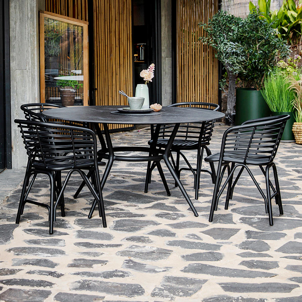 Blend Outdoor Chair - Image 5