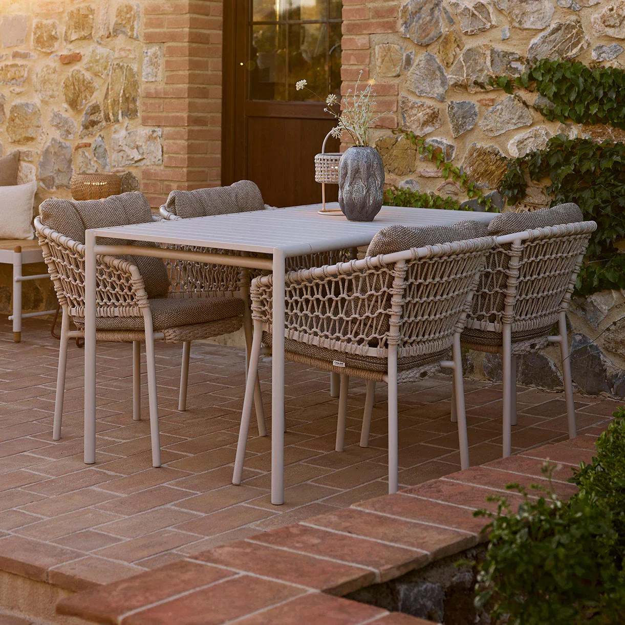 Bliss Outdoor Rectangular Dining Table