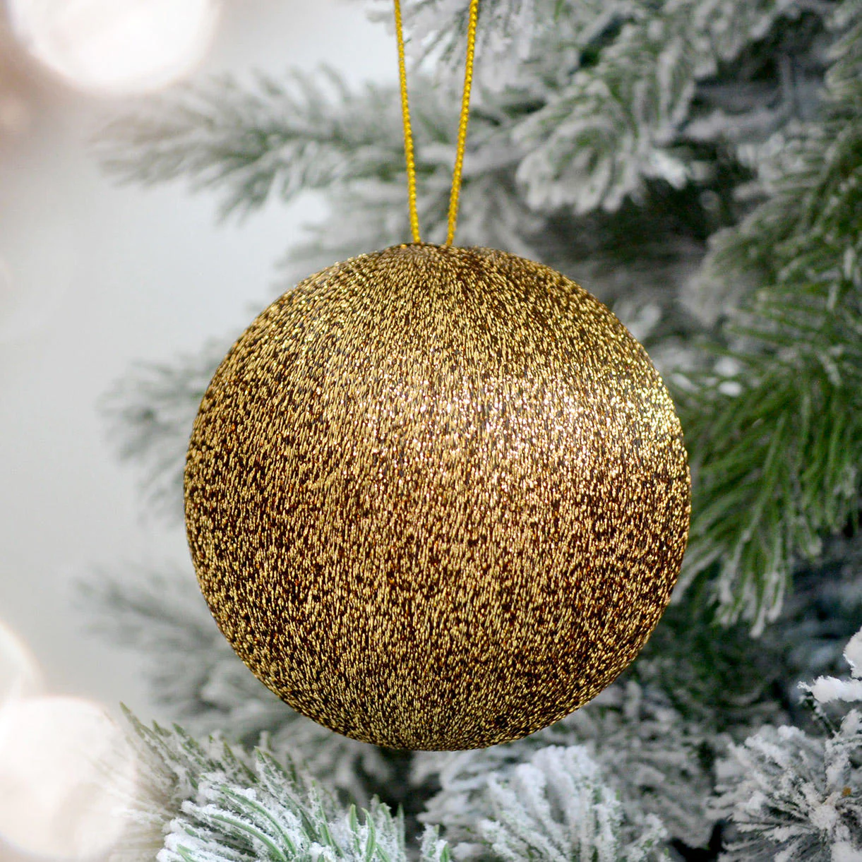 Metallic Spun Thread Bauble - Image 2