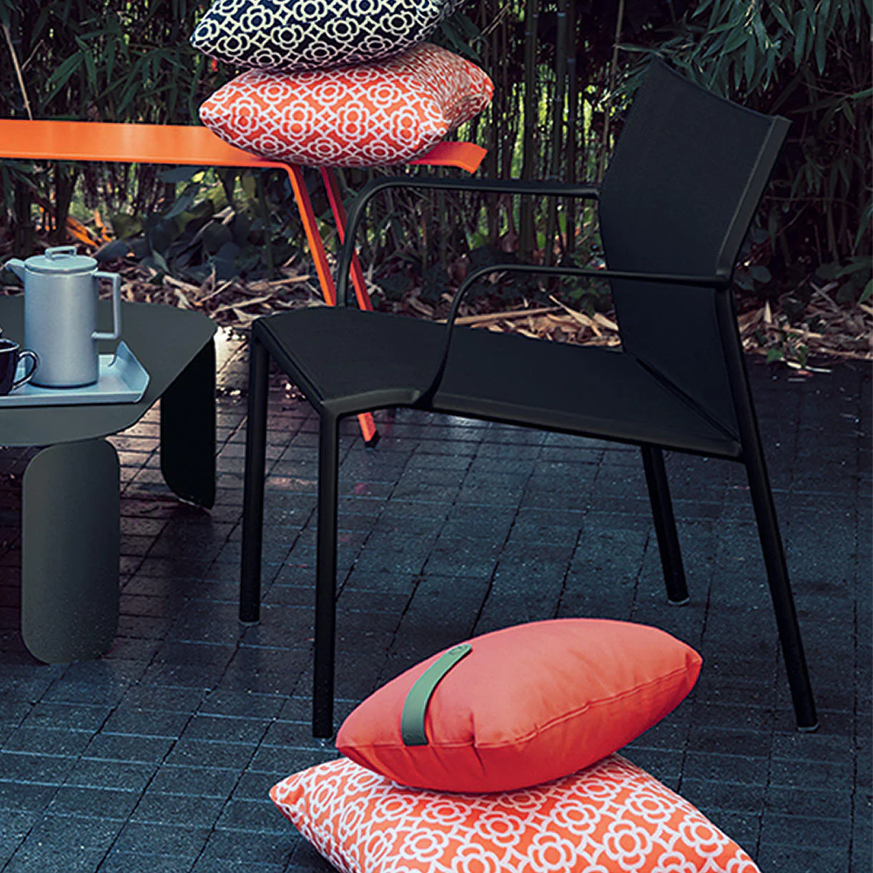 Cadiz Low Armchair - Image 2