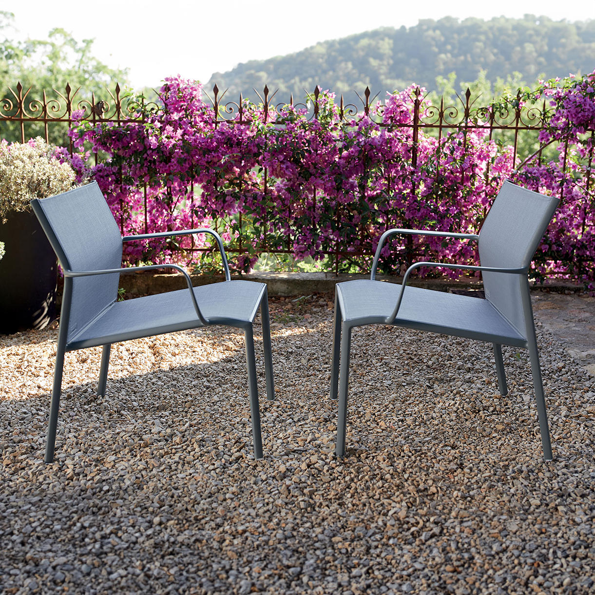 Cadiz Low Armchair - Image 3