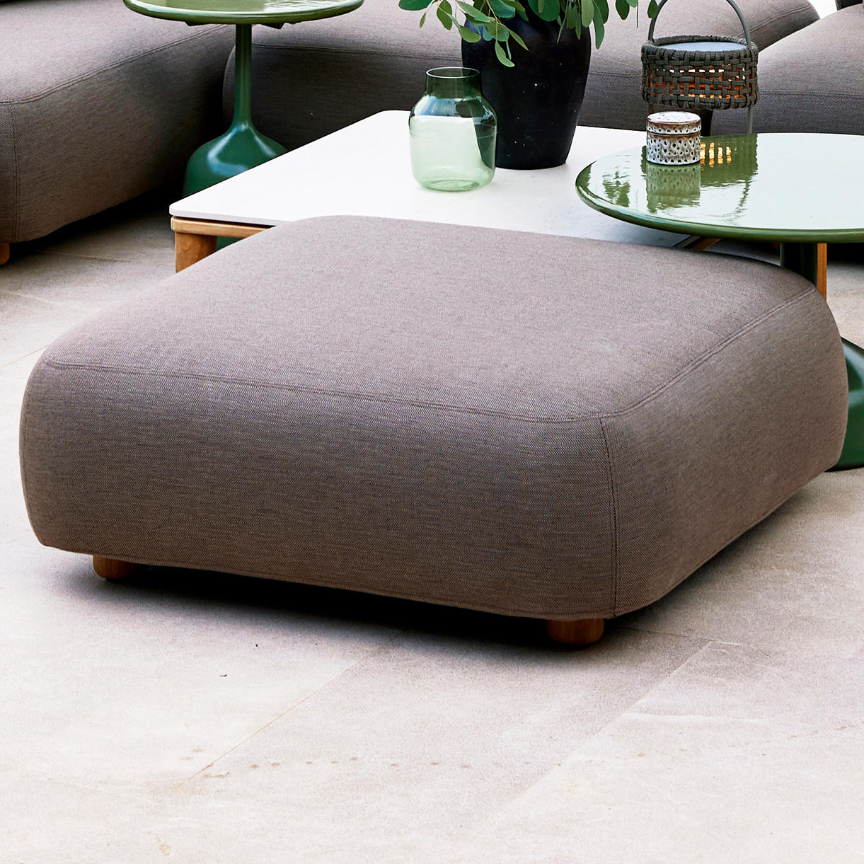 Capture Footstool - Image 2