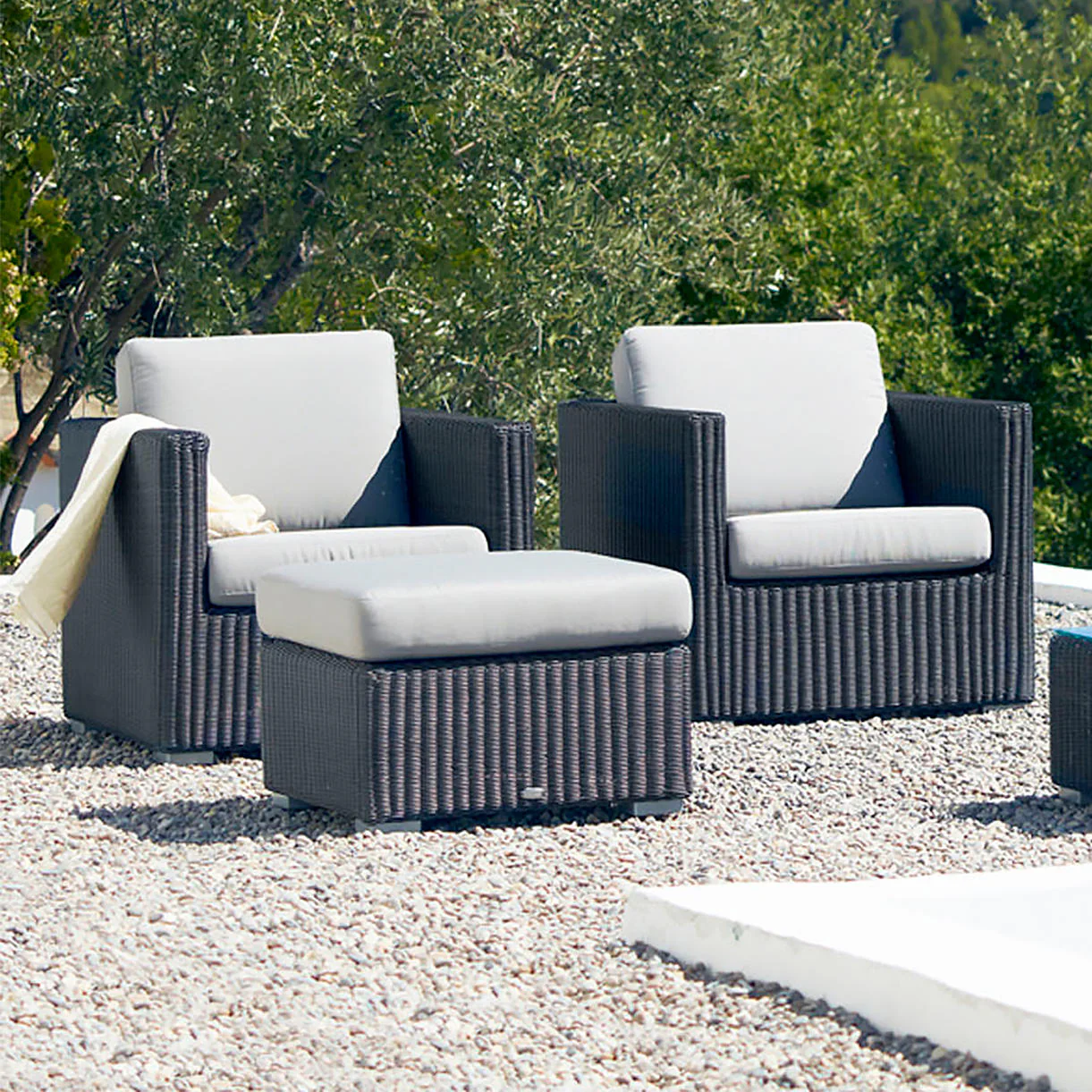 Chester Lounge Chair - Image 3
