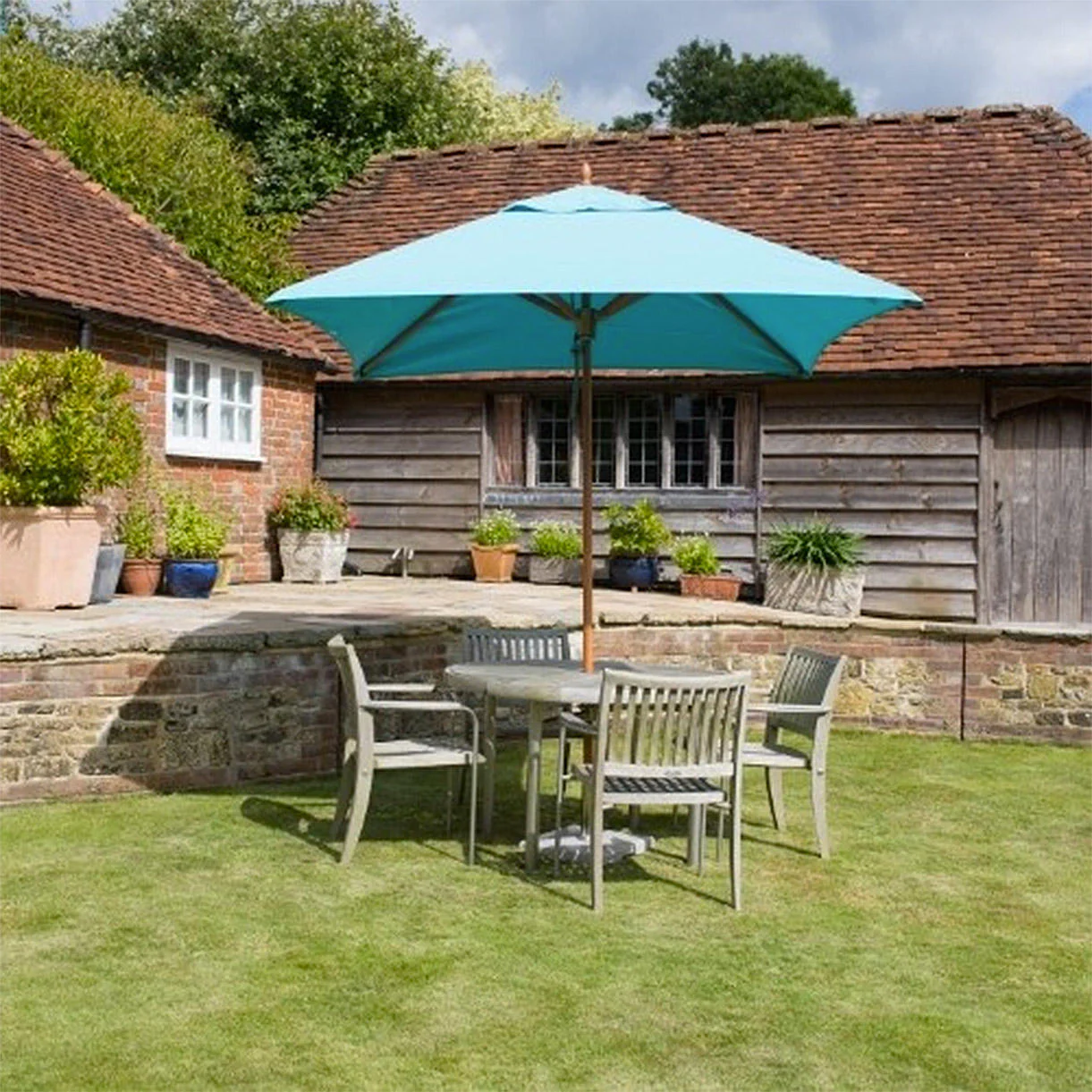 Classic Wood Framed 2.2m Square Parasols