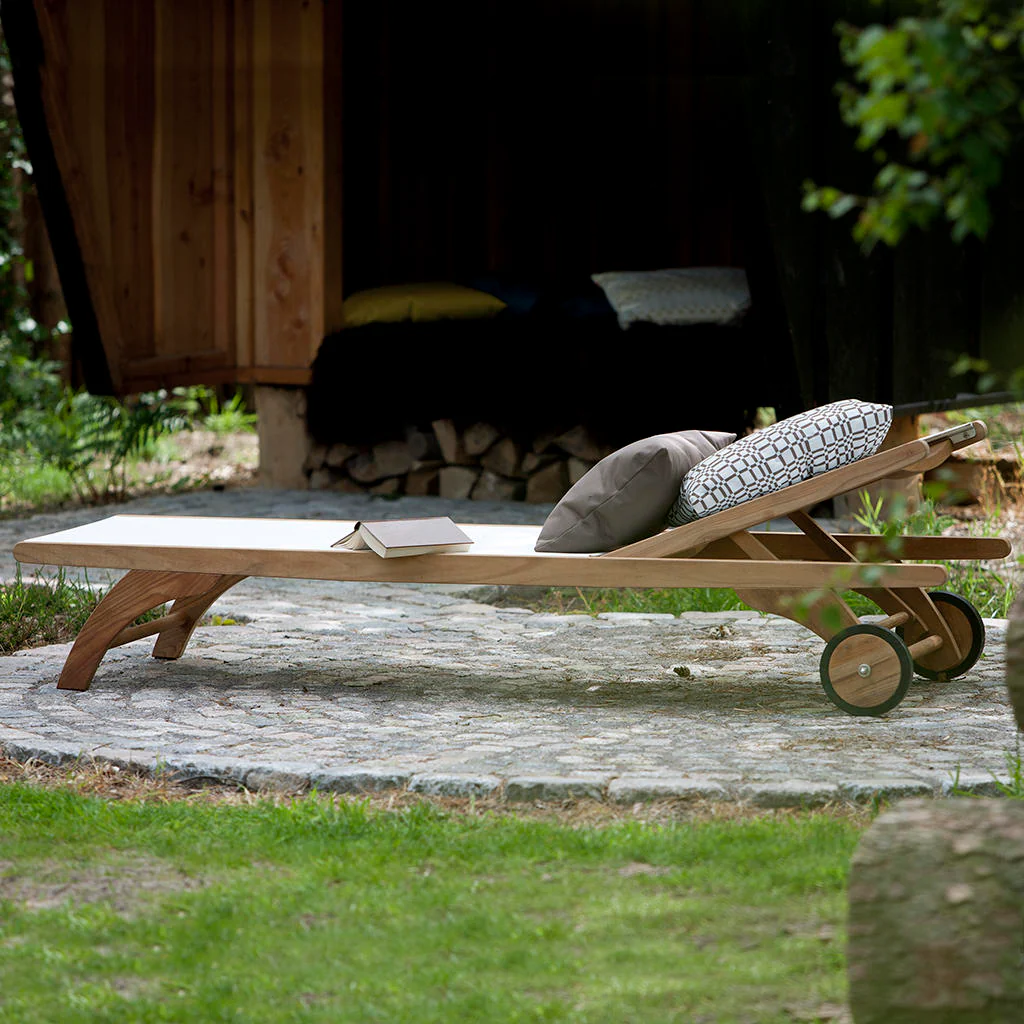 Columbus Sun Bed - Image 3
