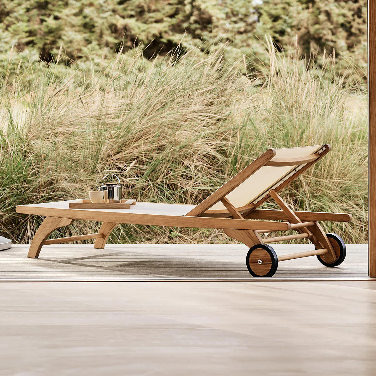 Columbus Sun Bed - Image 4