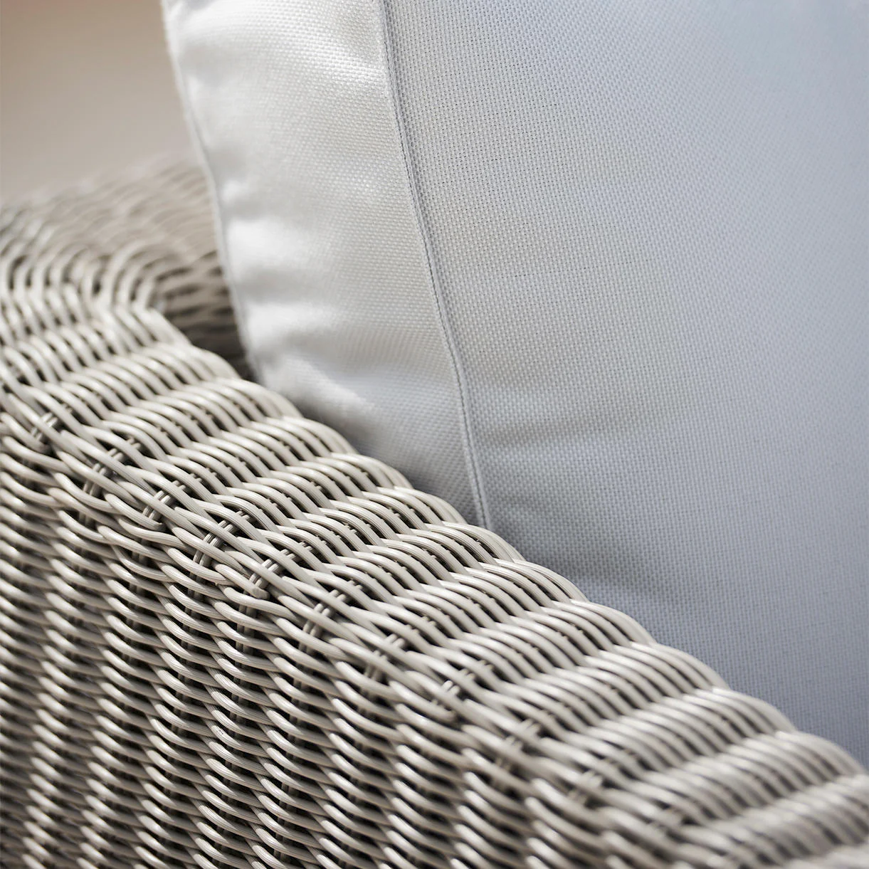 Connect Lounge Chair - Image 3