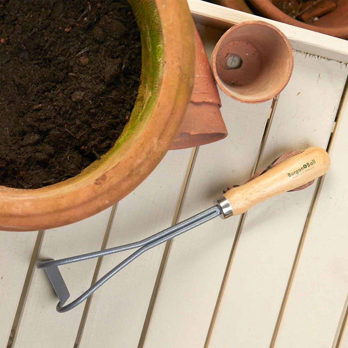 Container Weeding Hoe - Image 3