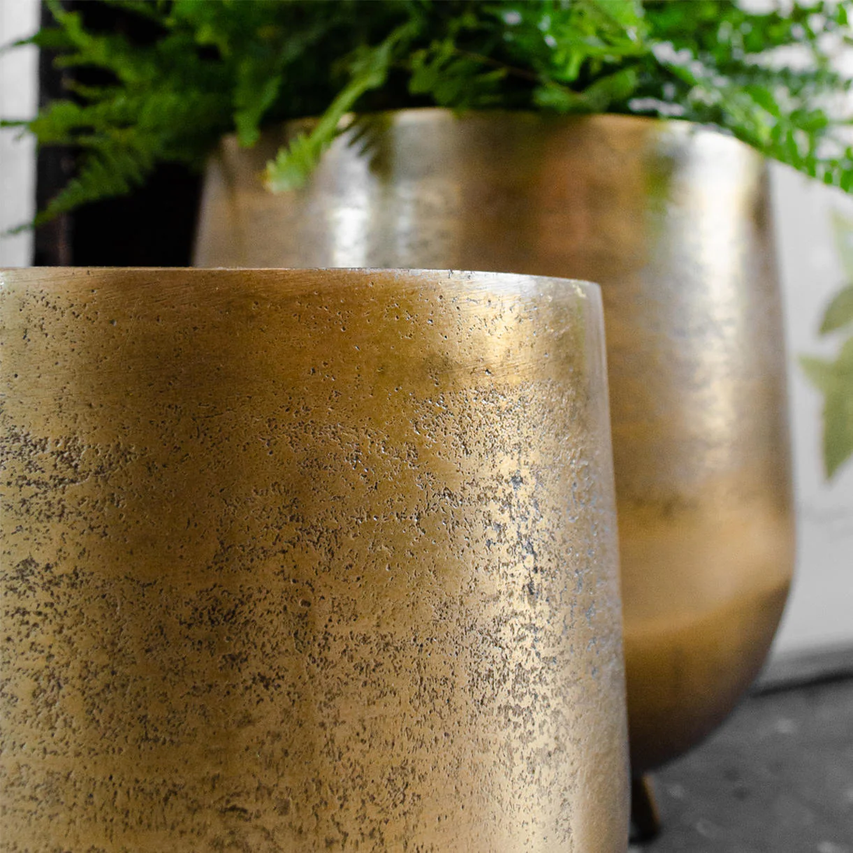 Set of Indian Footed Planters - Image 4