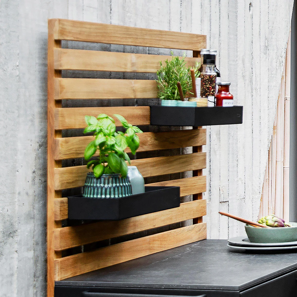 Drop Teak Wall Single Module