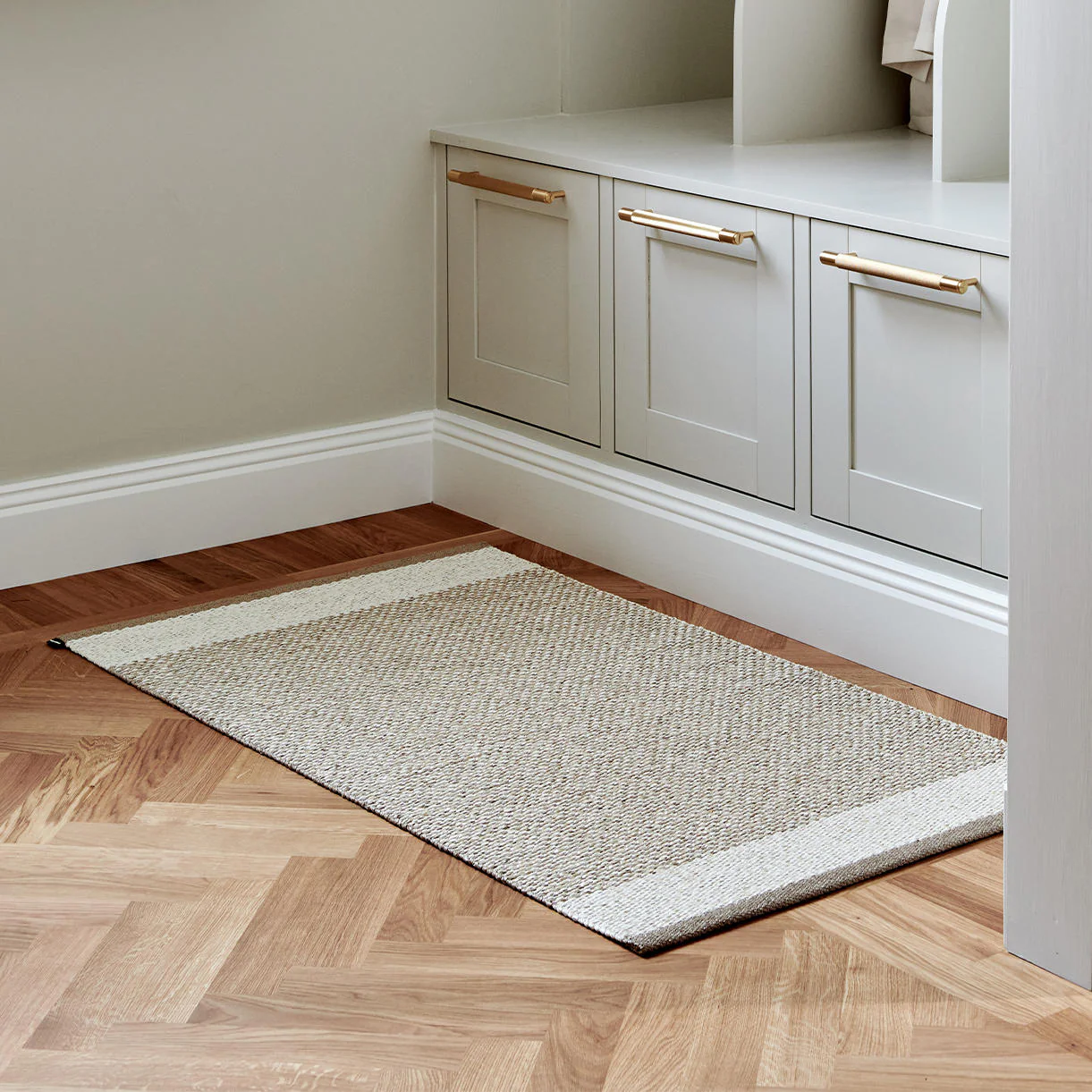 Edit Metallic Outdoor Small Rugs - Image 4
