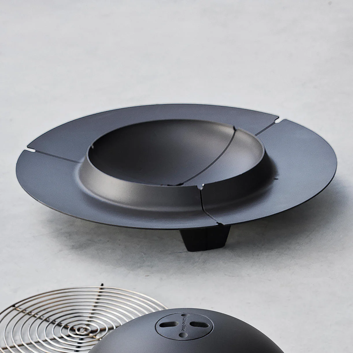 Ember Large Fire Pit - Image 3