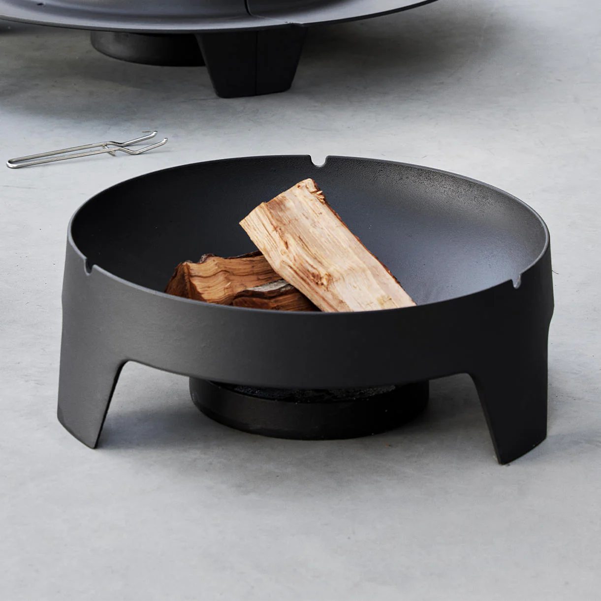 Ember Small Fire Pit - Image 3