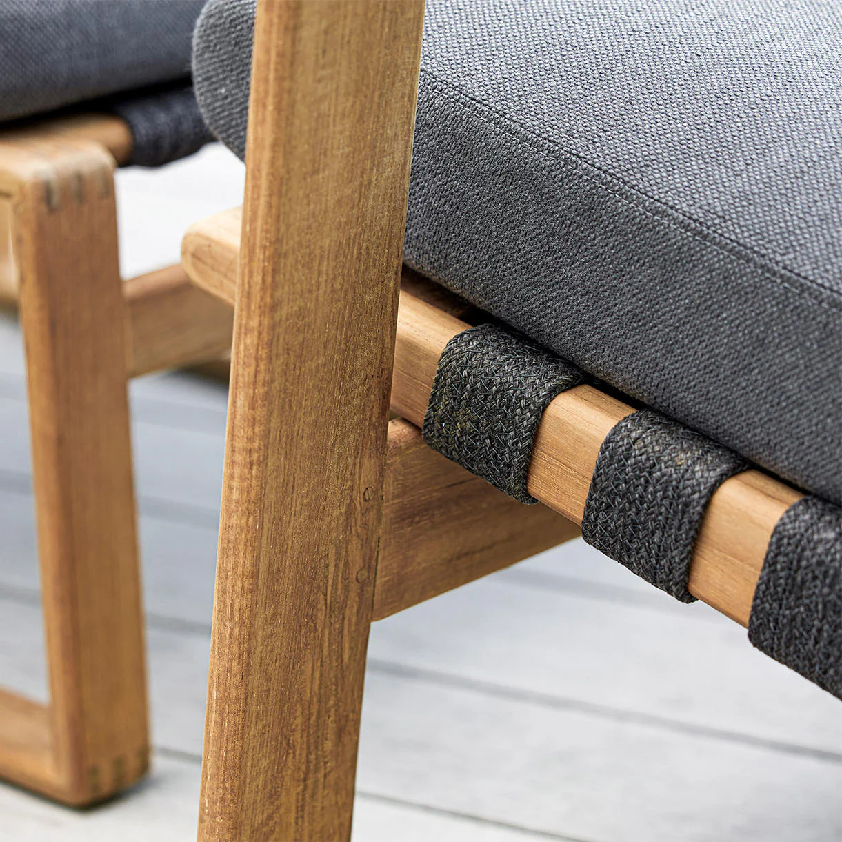 Endless Soft 2-Seater Sofa - Image 4