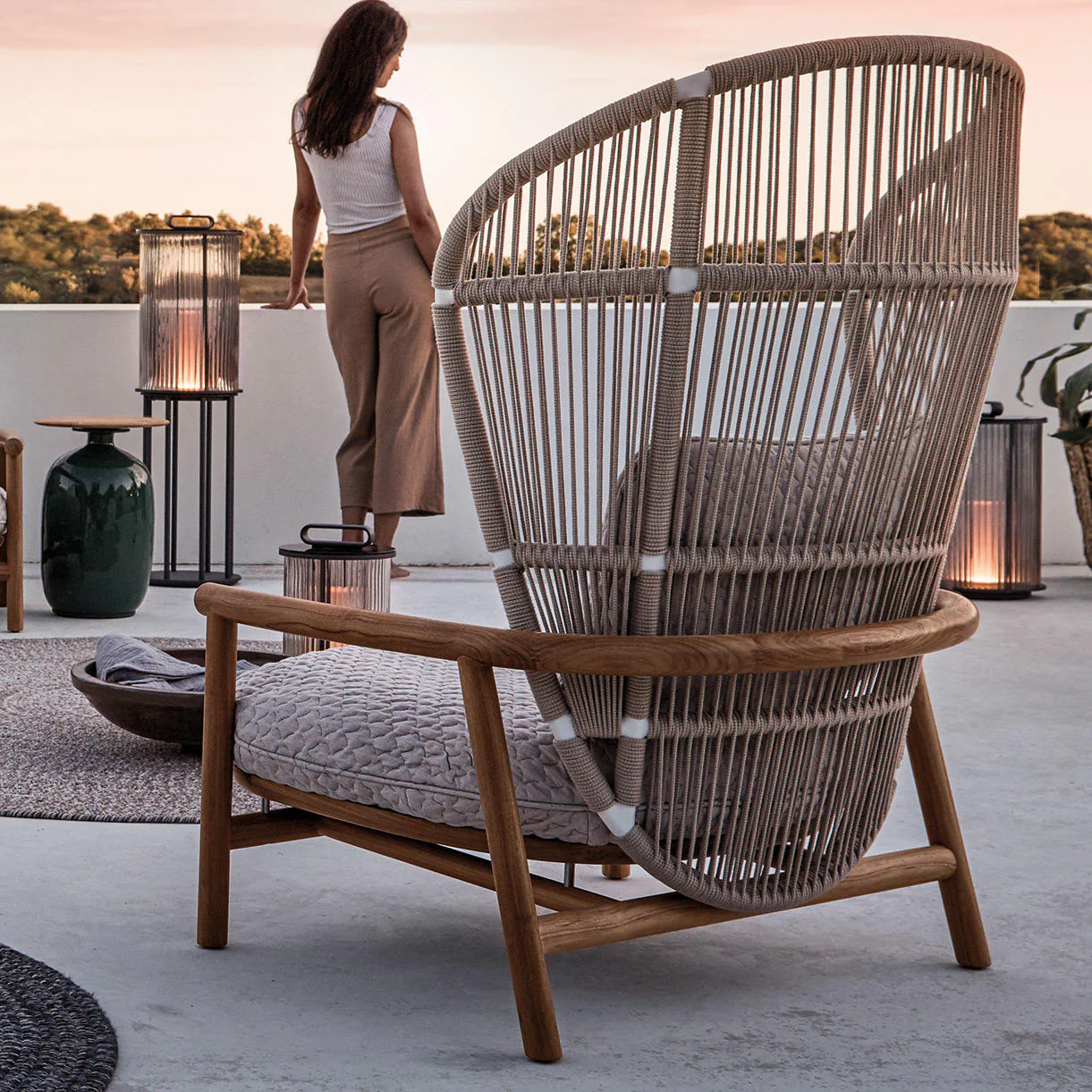 Fern High Back Lounge Chair - Image 3