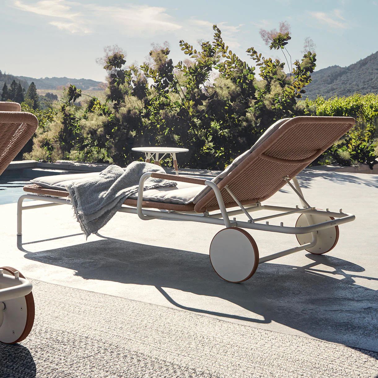 Fresco Lounger
