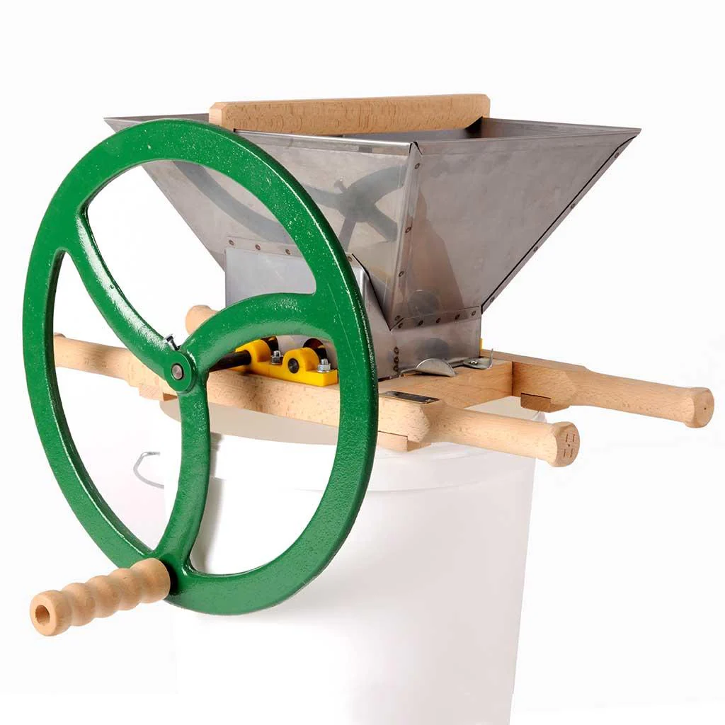 The Classic Fruit Crusher - Image 3