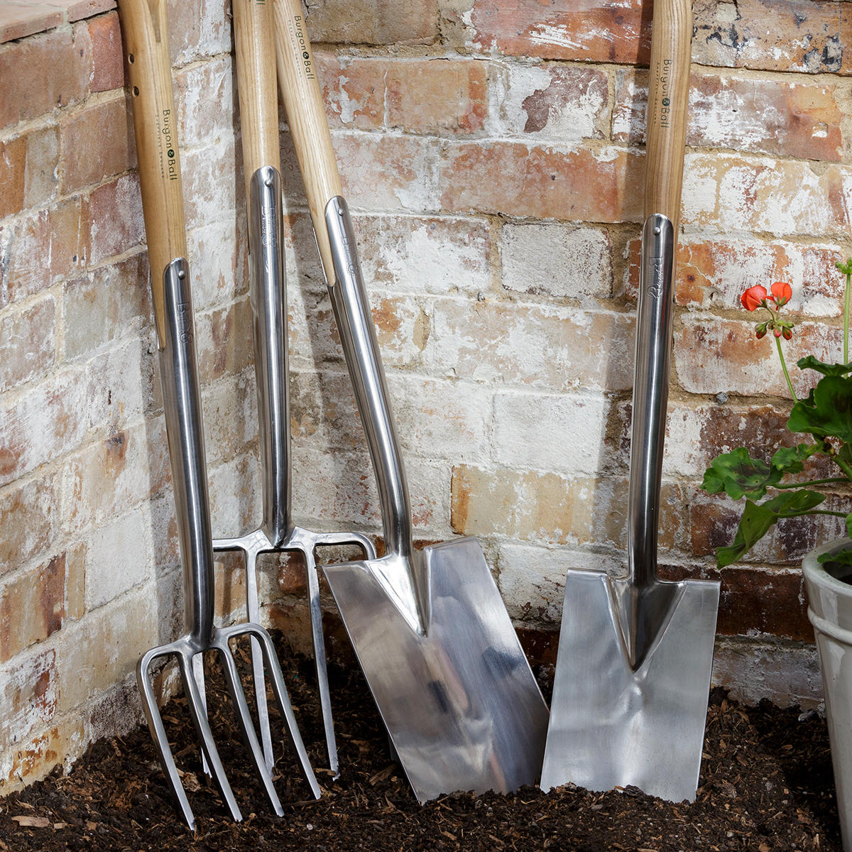 Garden Digging Fork and Spade Set - Image 3