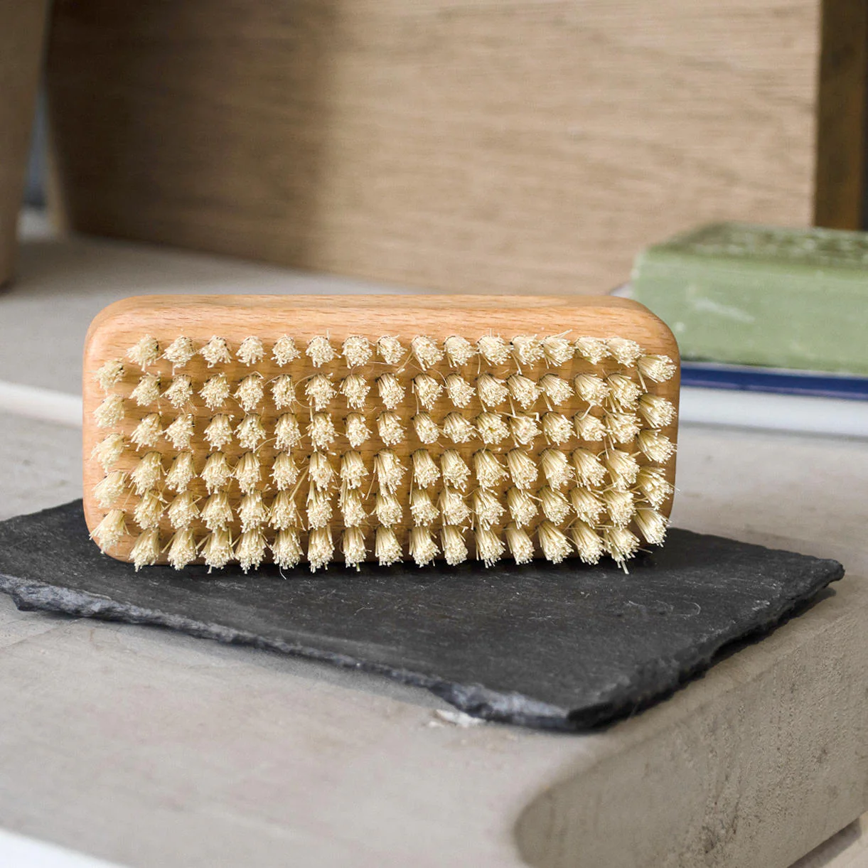 Gardeners Nail Brush - Image 3