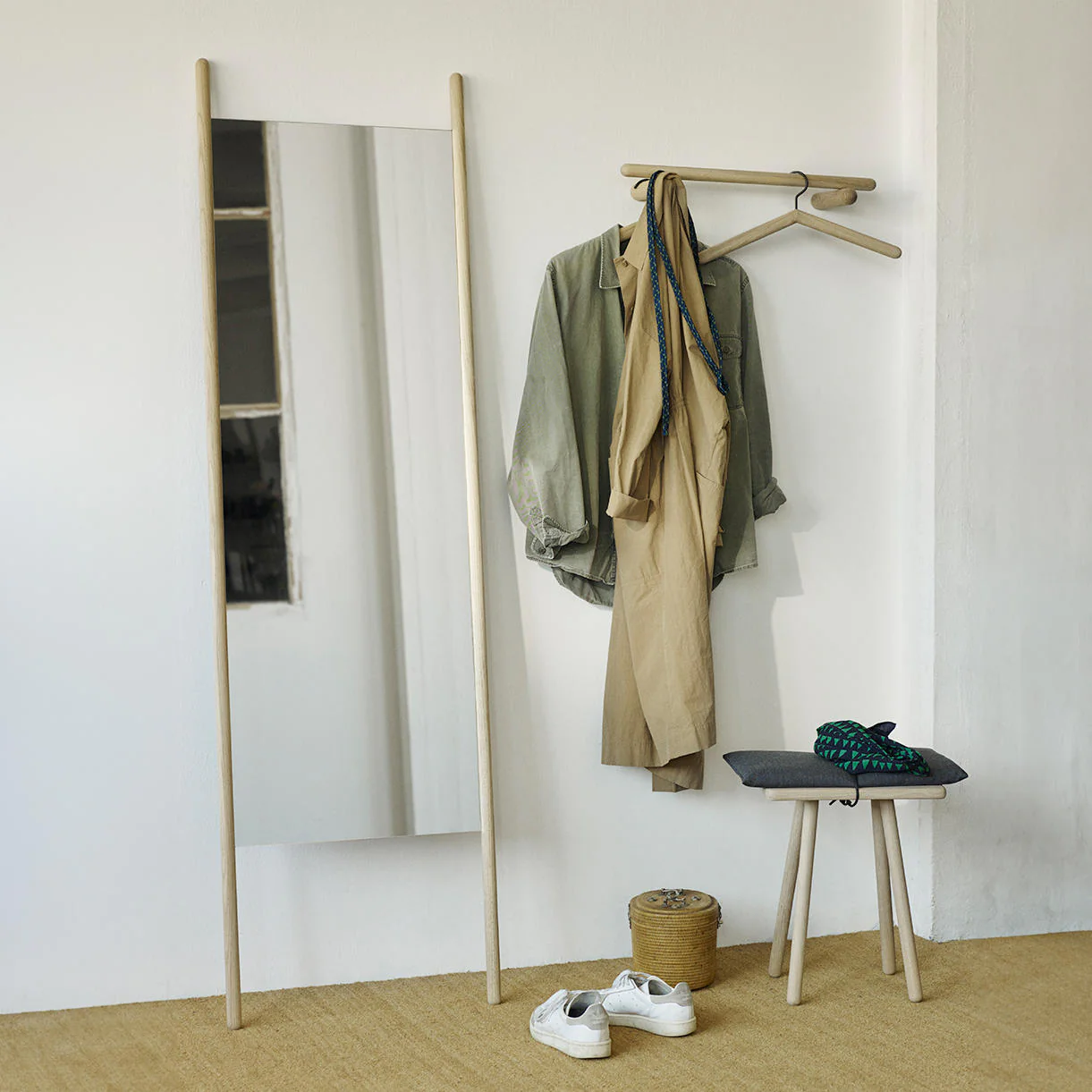Georg Hall Mirror - Image 4