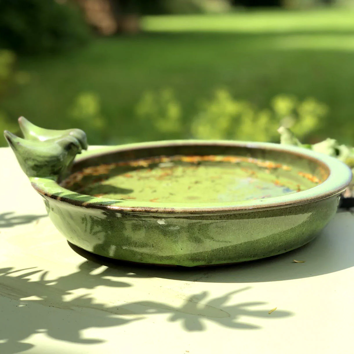 Glazed Bird Bath with Birds - Image 2