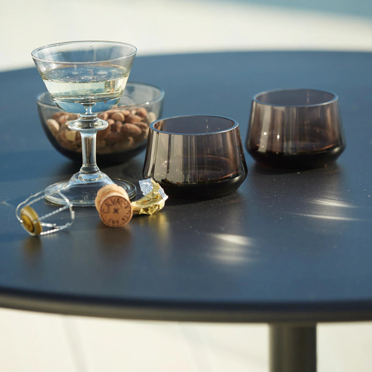 GO Bar 102cm High Round Table - Image 2