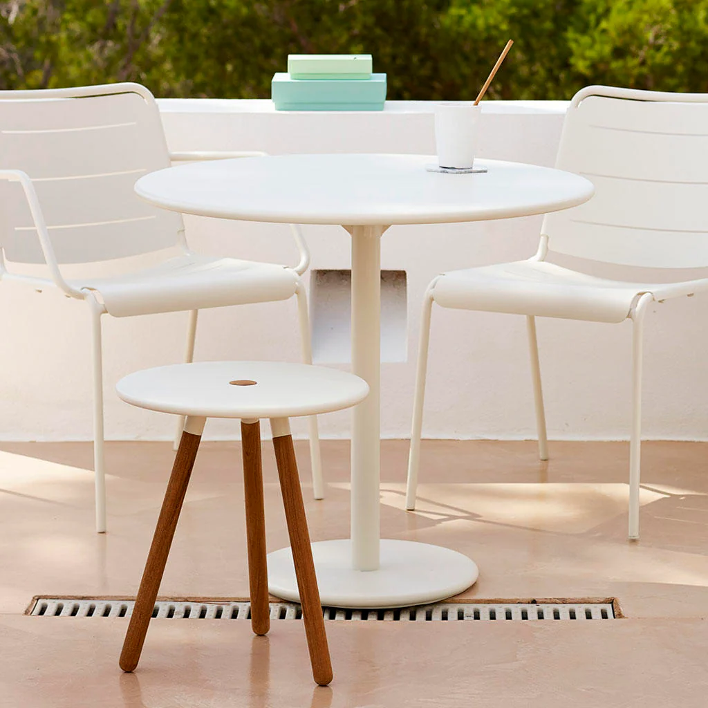 GO Cafe Round Table - Image 4