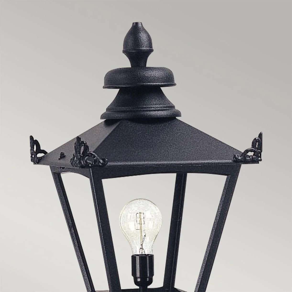 Grampian Outdoor Pedestal Head Lantern - Image 2