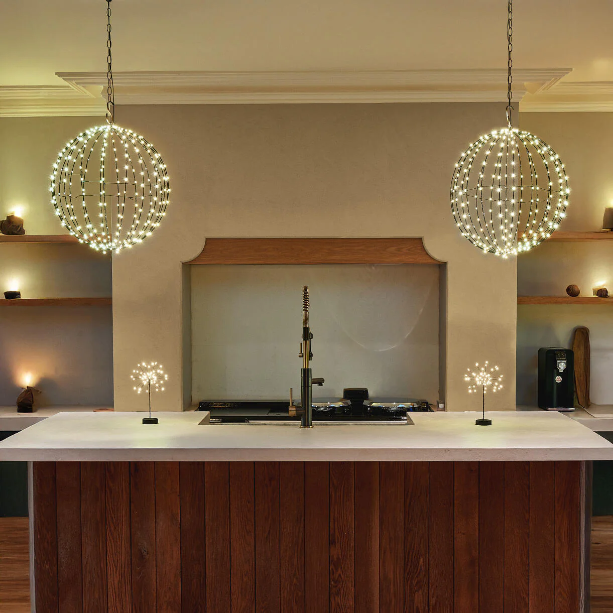 Hanging 40cm Copper LED Sphere Dual Powered - Image 2