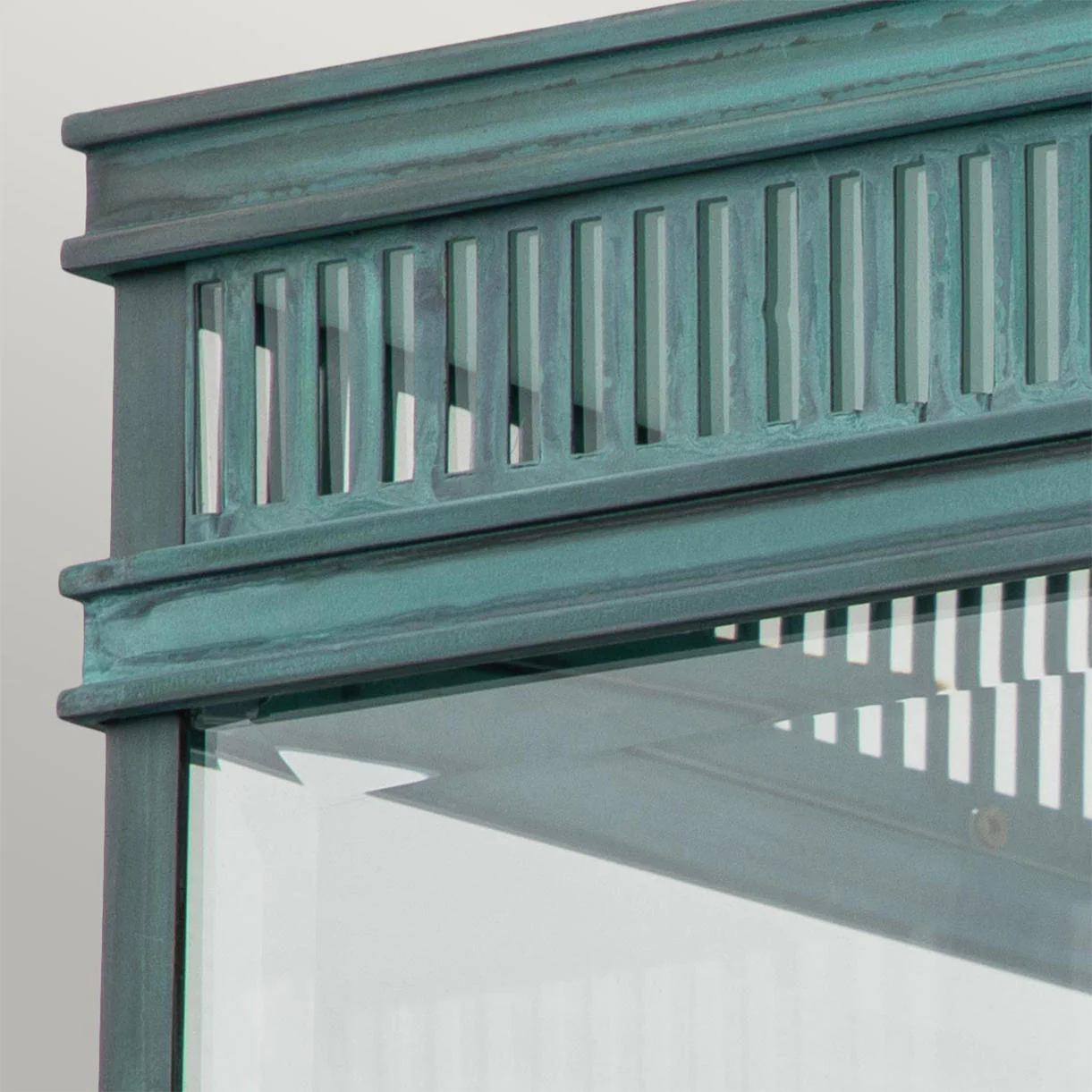 Holborn Outdoor Flush Fitting Light - Image 2