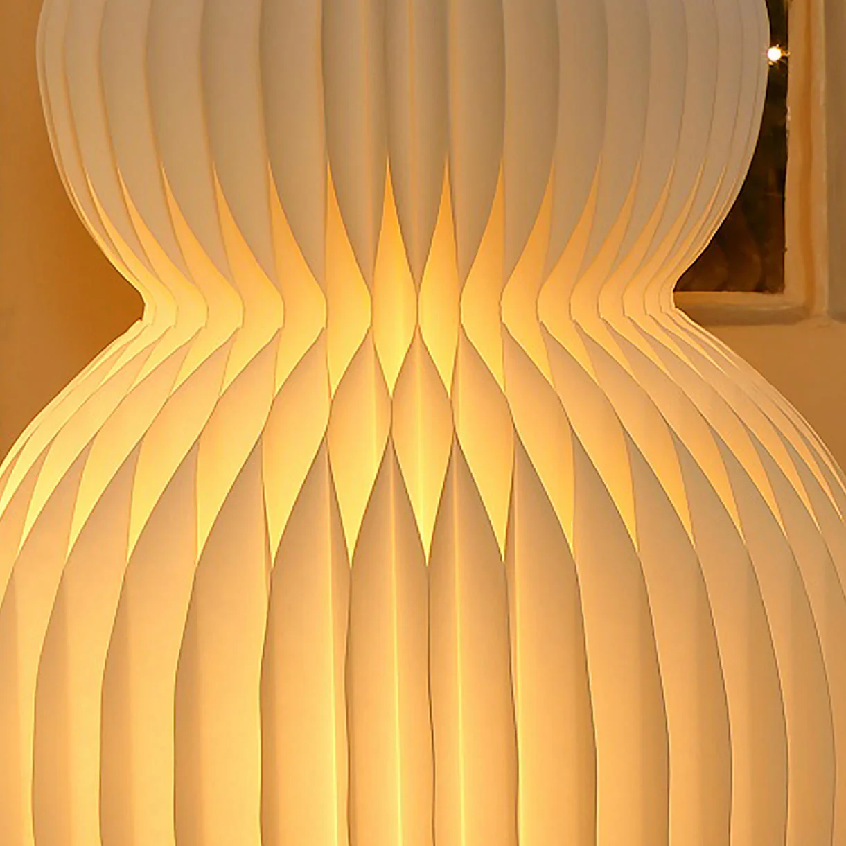 Honeycomb Light Up Snowman Decorations - Image 3
