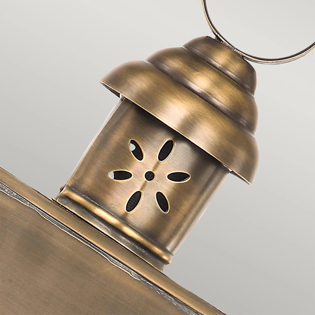 Hyde Park Outdoor Wall Lanterns - Image 3