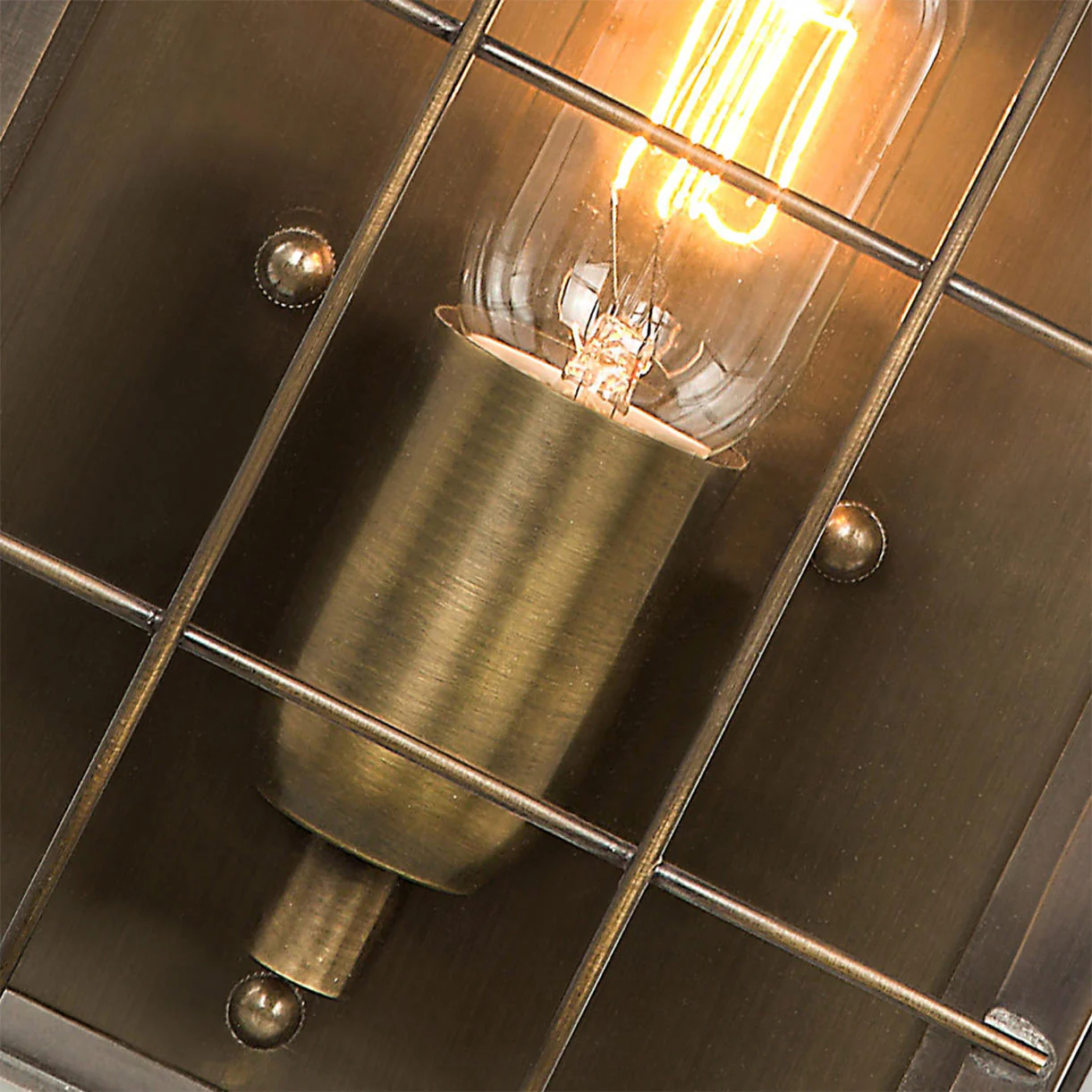 Hyde Park Outdoor Wall Lanterns - Image 4