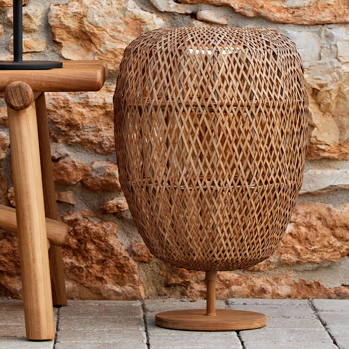 Illusion Glow Weave Solar Floor Lamp - Image 2