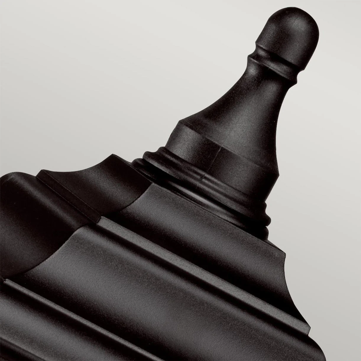 Kerry Outdoor Pedestal Lantern - Image 3